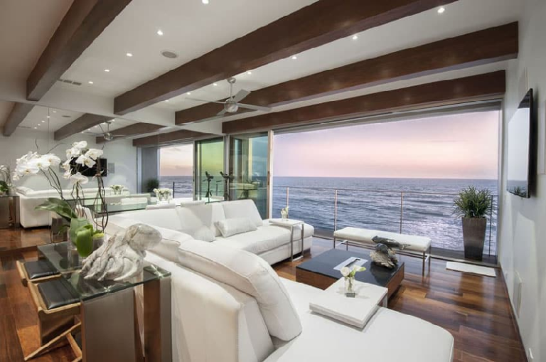 How to Create a Beautiful Beach Living Room Design