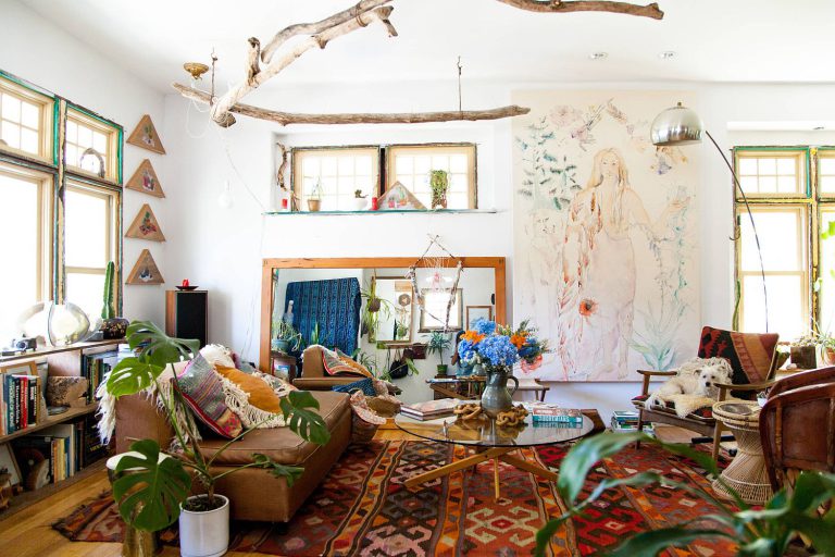 How to Create a Bohemian Dining Room