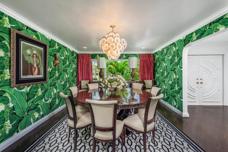 How to Create a Hollywood Glam Dining Room