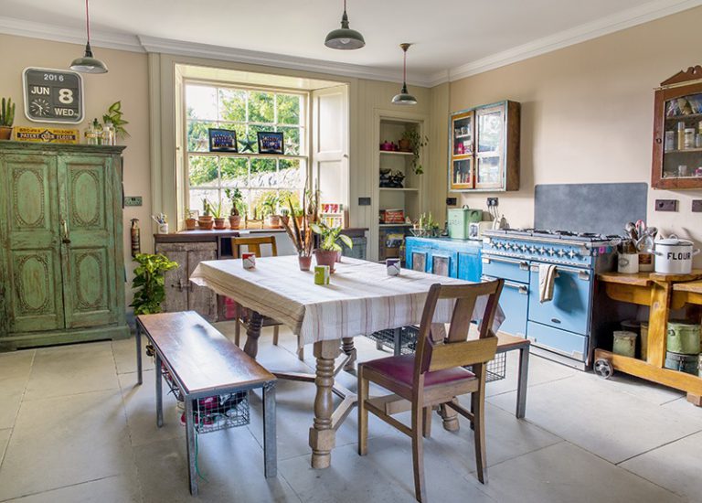 How to Create a Vintage Kitchen
